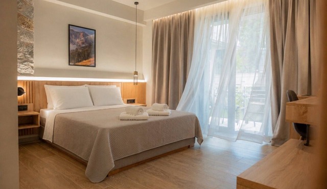 Three Peaks Elevated Stay