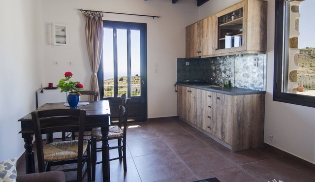 Traditional Apartments Madares