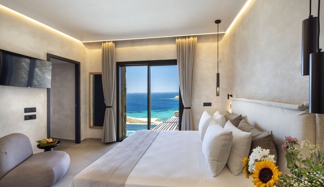 Tropicana Suites & Villas