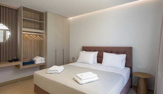 Twin Revi Villas | Private Retreat in Stavros
