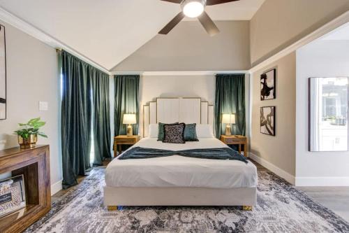 Ultimate Getaway Explore Katy & Houston in Style in Katy