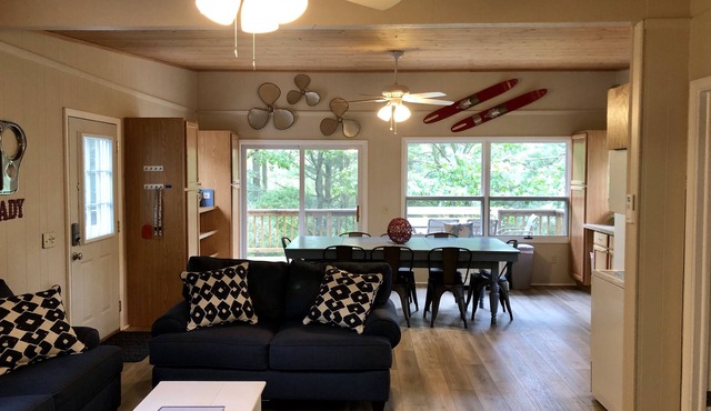 ☀️Updated Cottage, Heated Pool, Great Location near Silver Lake Sand Dunes! in Mears