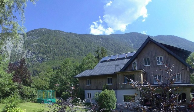 Vacation home for 20 guests with 345m² in Obertraun (186615) in Obertraun