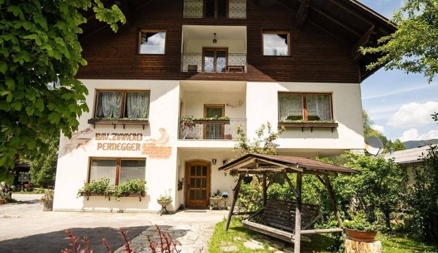 Vacation Rental 1/1 Bedroom/Shower, Toilet - Pernegger Vacation Home in Hinterstoder
