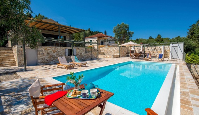 Villa Gionis in Paxi