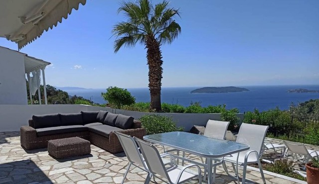 Villa Kalliope theater-like sea views, 3 bedrooms