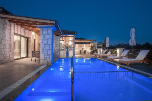 Villa Llaha Gabrijela - Luxurious Private Escape with Pool in Nature - By Villa Mana Gers