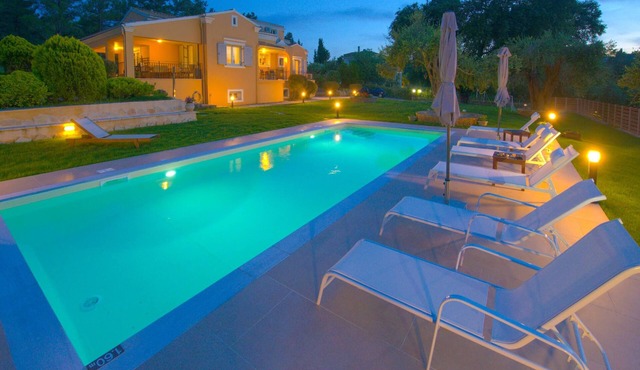 Villa Spyrelia in Dassia