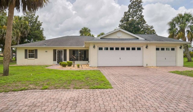 Villa Tilly – 4BR Pool Home Minutes from Downtown Inverness & the Trail in Hernando