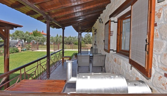 Villa Trifon by RentalsPro