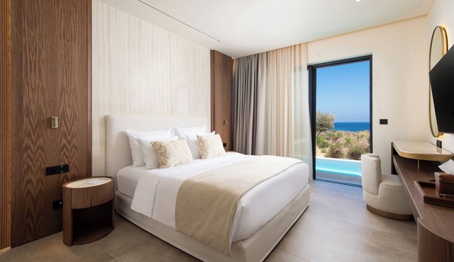 Vione Paros Hotel