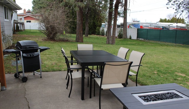 Warm and Inviting 2 Bedroom 1 Bath in North Spokane in Spokane