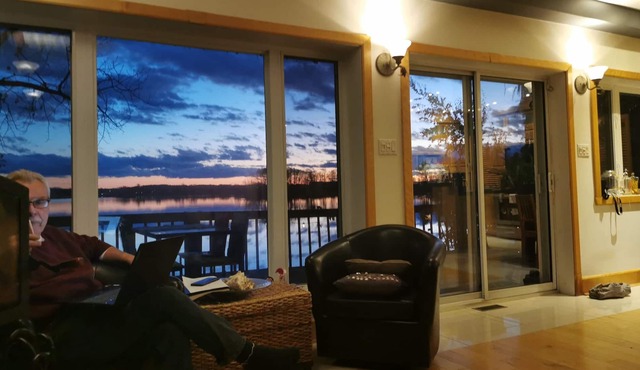 Waterfront condominium chalet with view CITQ 300742 lakefront in Pincourt