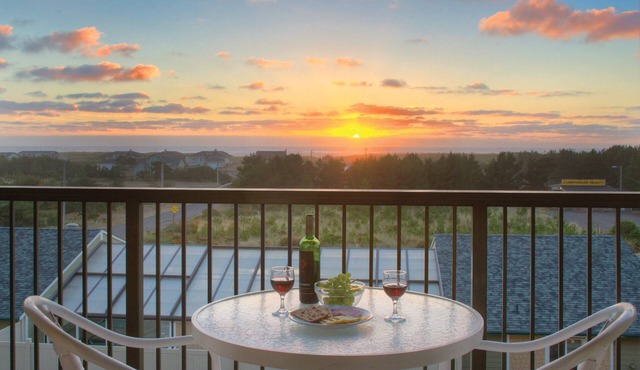 WorldMark Surfside Inn in Ocean Park