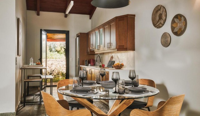 Yiamas Seaside Cottage in Paliokastro near Heraklion City