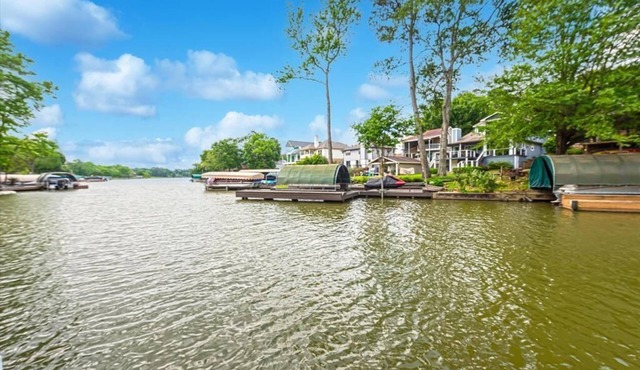 You deserve a weekend at the LAKE! in Willis
