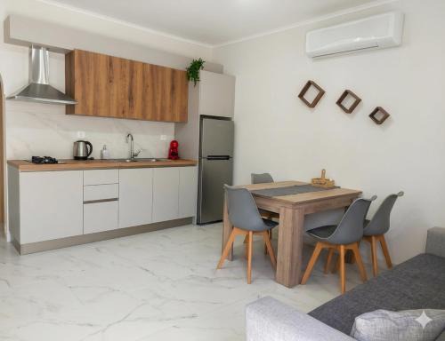Electra Gaios Apartment