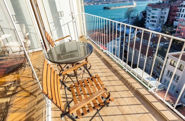Bosphorus Shore Sariyer 