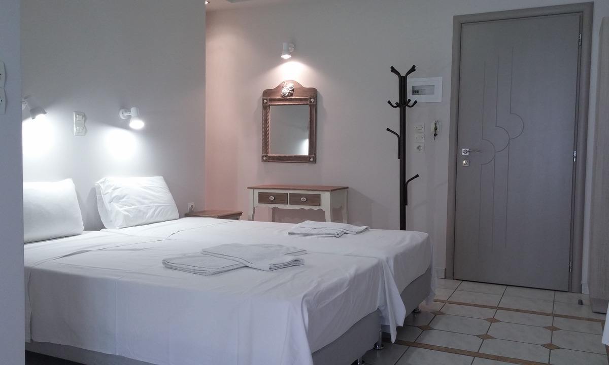 Pondi Hotel | Katerina Resort