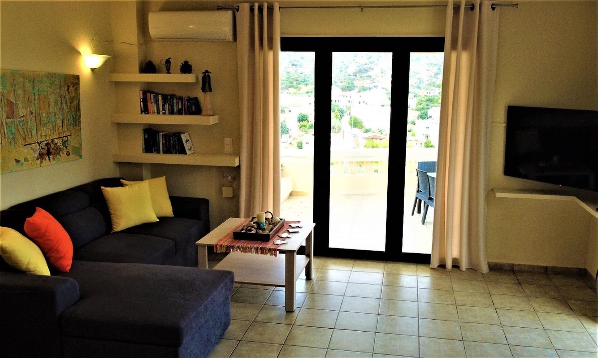 Stalida Apartment | Apartment "Mirela's Suite" with view of the water