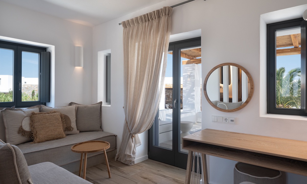 Naousa Hotel | Kosmitis Suites & Villas