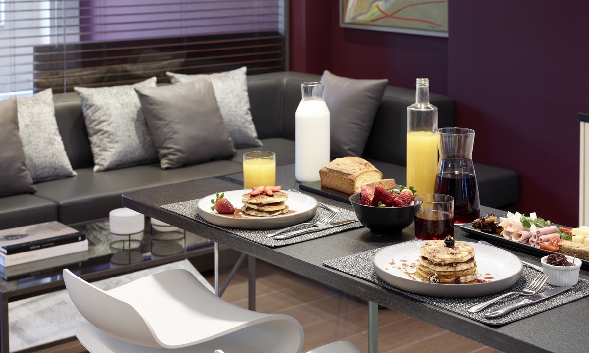 Plaka Hotel | Athens Ikon