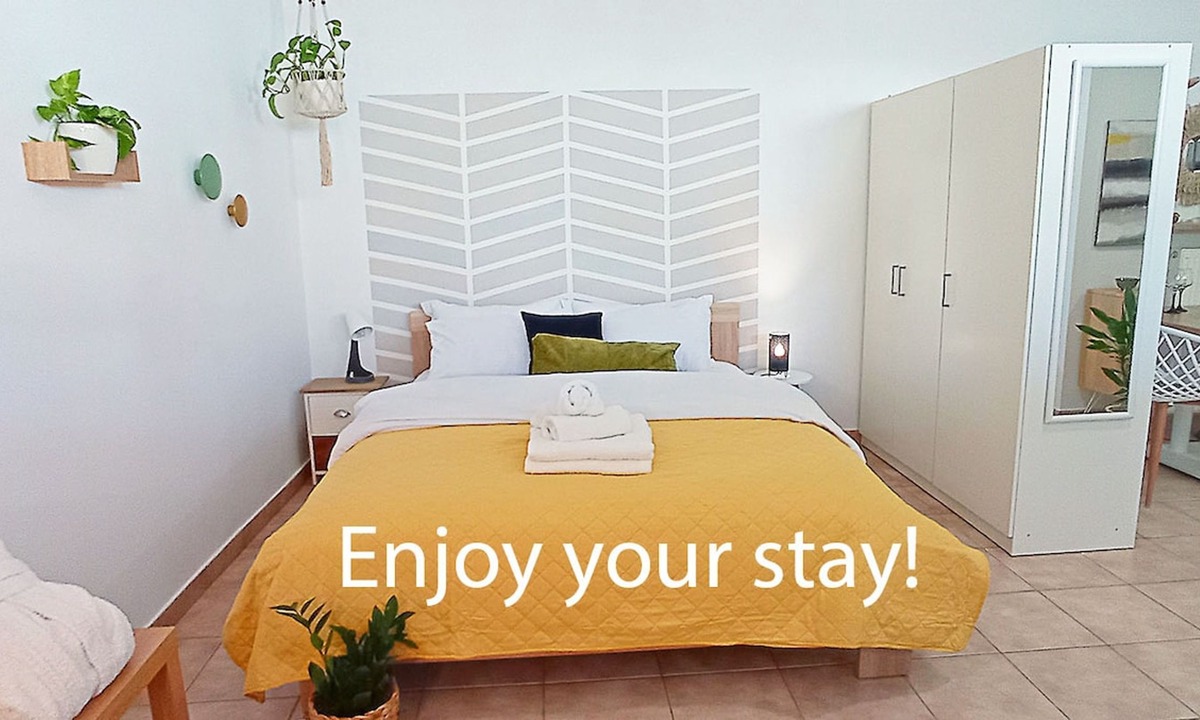 Kifisia Apartment | Relaxing Studio Apt 1 min to Highway Parking