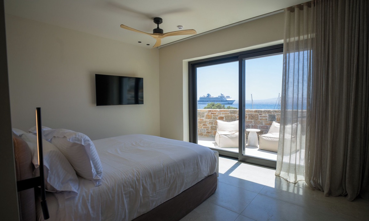 Tourlos Hotel | VE ZO Suites Mykonos