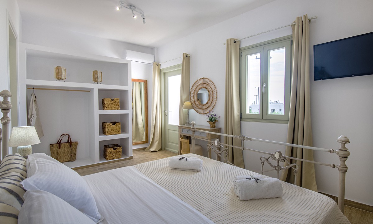 Drios Apartment | Arethousa House