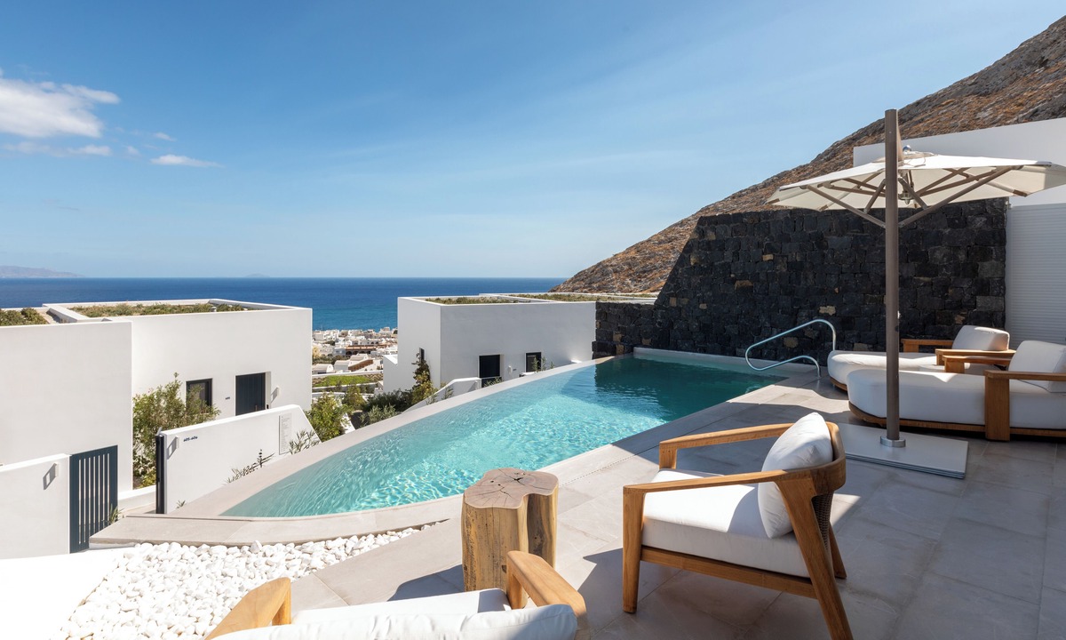 Kamari Hotel | Sandblu Santorini, LXR Hotels & Resorts