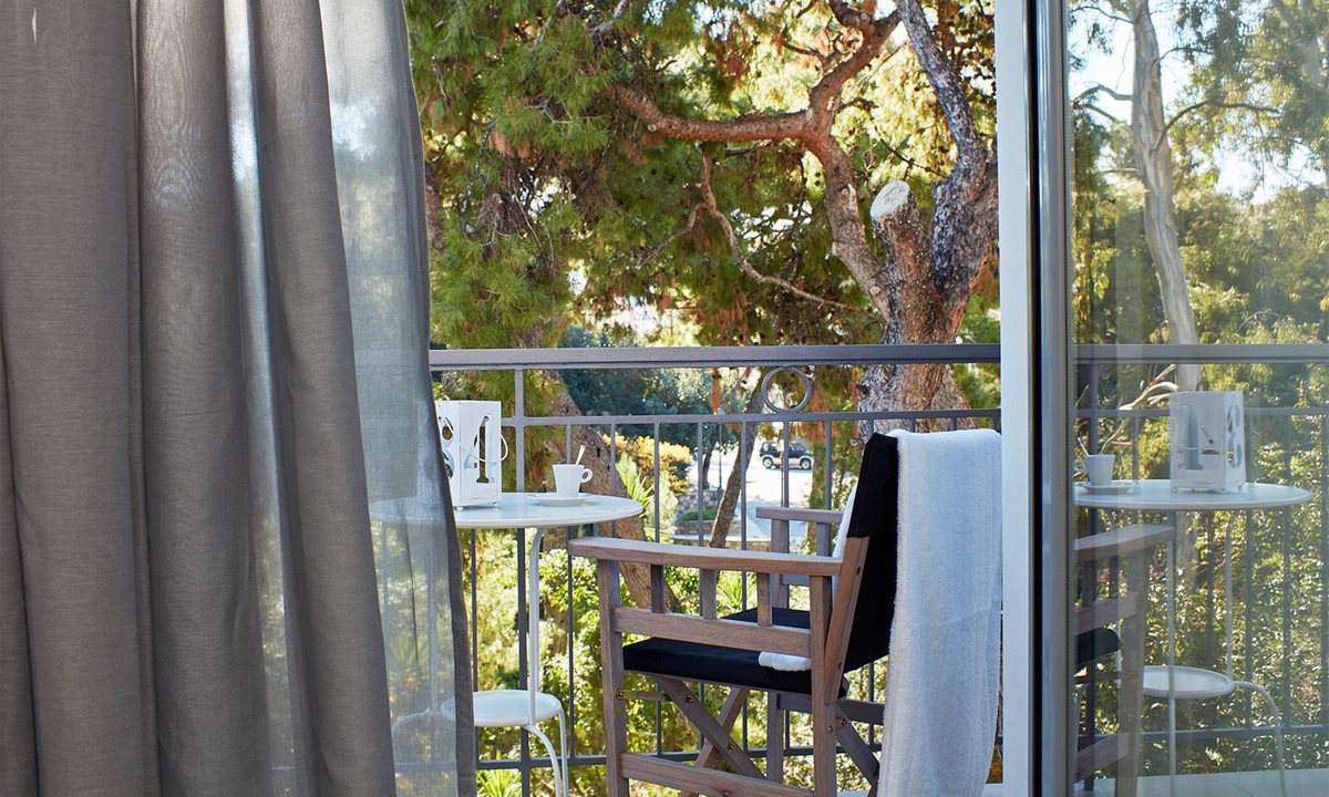 Xylokastron Hotel | The Gardens Gallery Hotel