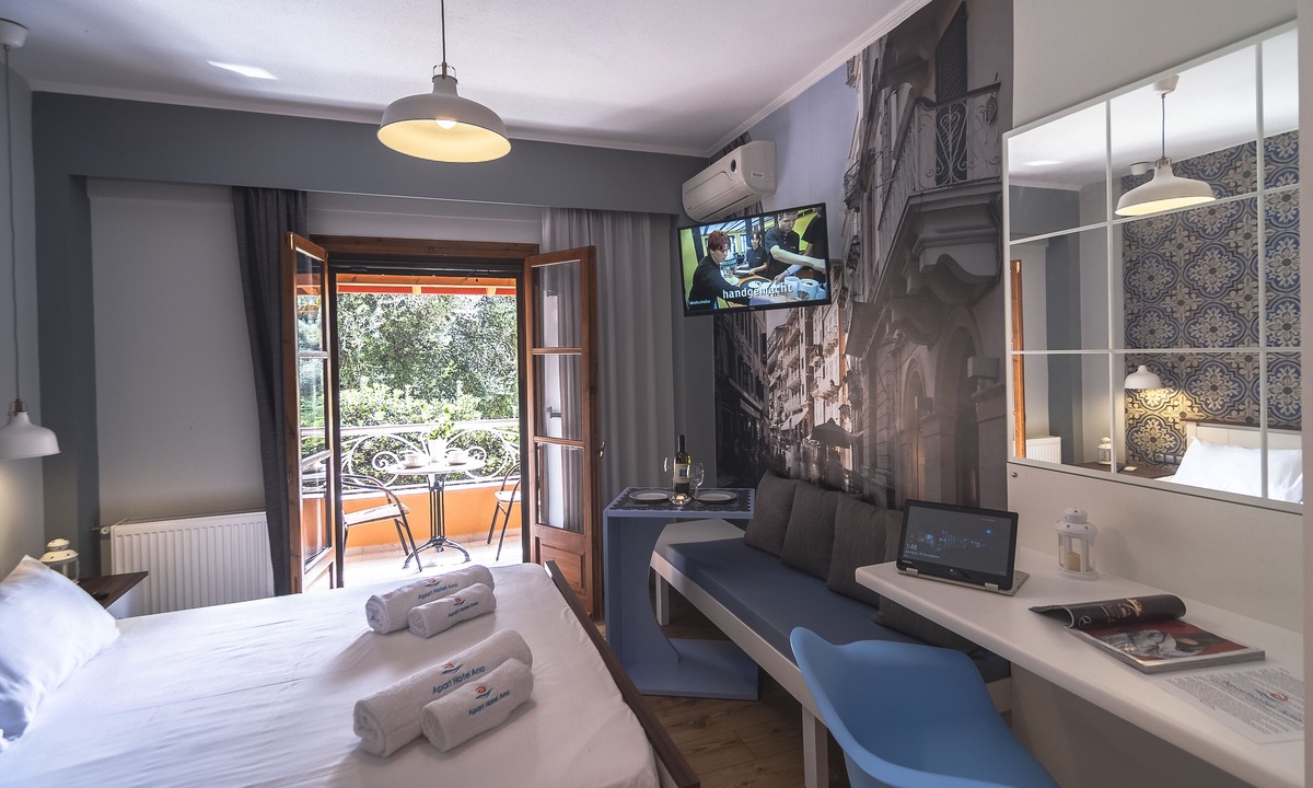 Acharavi House | Ano Aparthotel