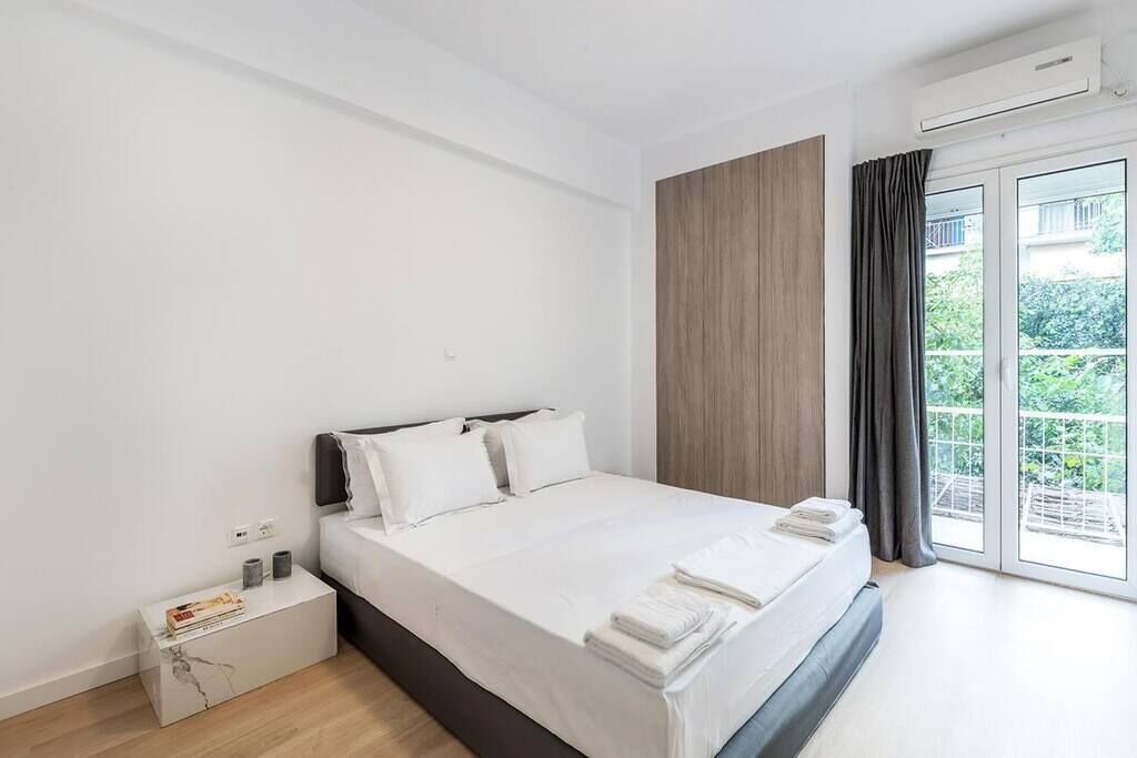 Ilisia Apartment | Downtown 3/Bedroom City Apartment