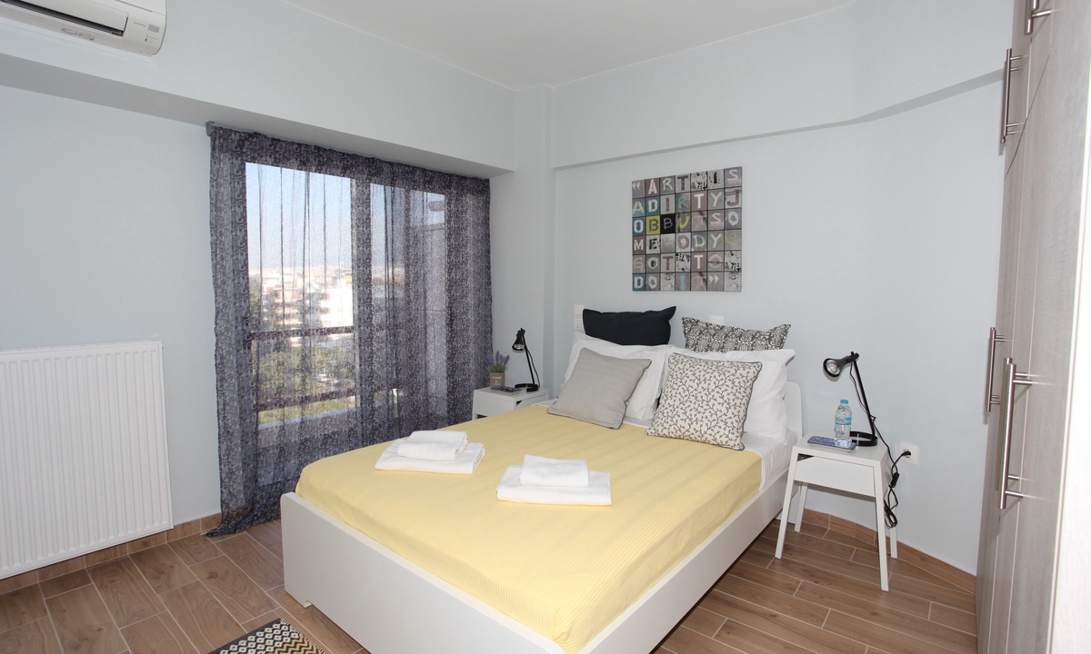 Palaio Faliro Apartment | Edem Beach Apartment with Mountain view by Athenian Homes