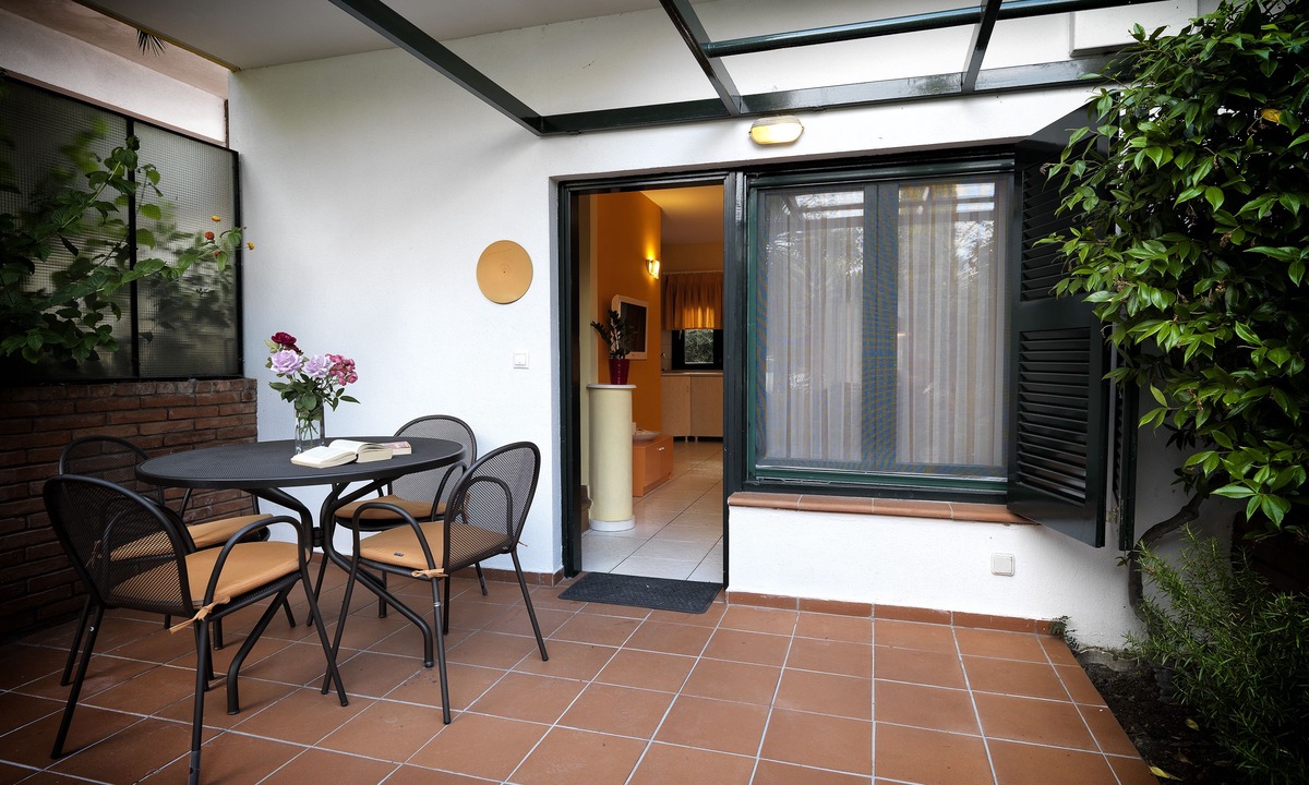 Afytos Apartment | Elia Apartments