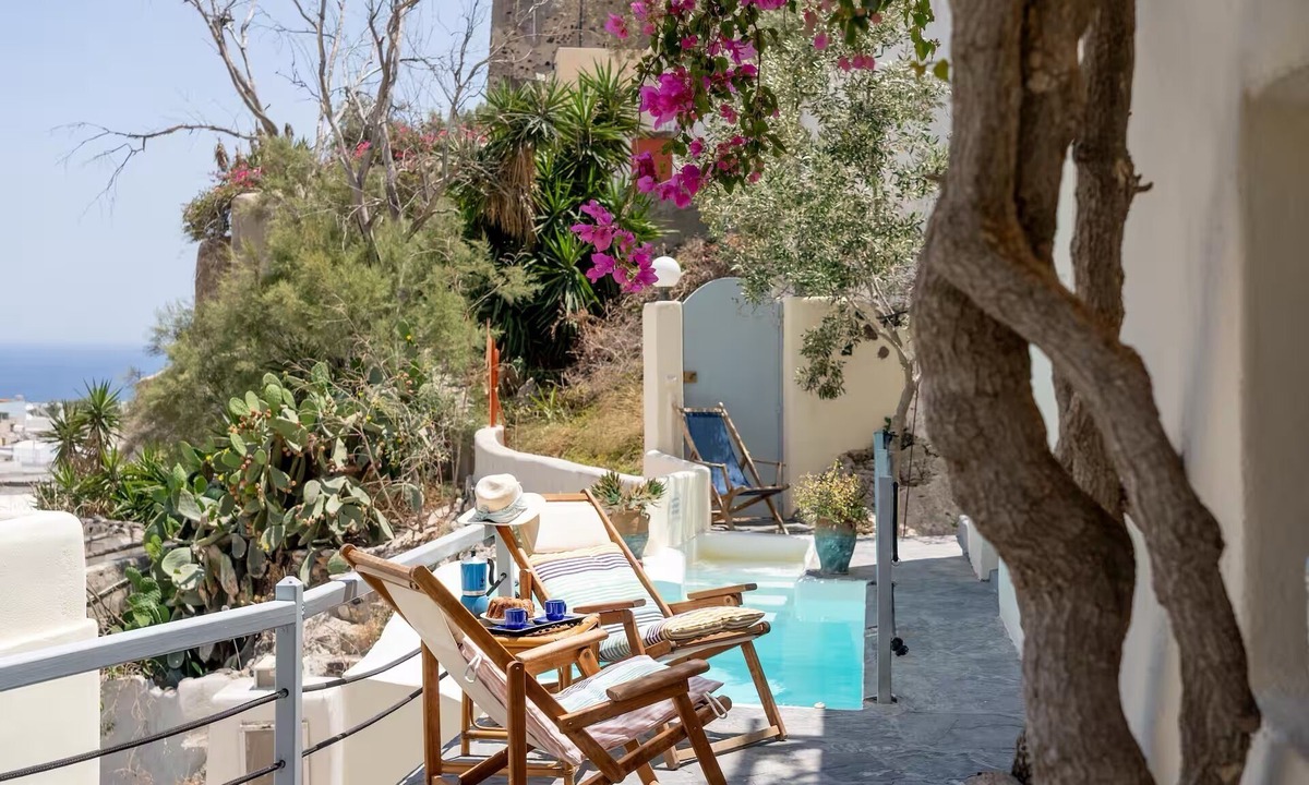 Emporio House | Thera Bliss "Olive Tree" Suite Private Pool by ΜΡS
