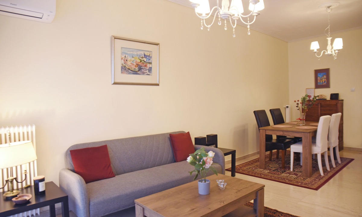 Palaio Faliro Apartment | Athens Faliro Beach Residence, by the city center