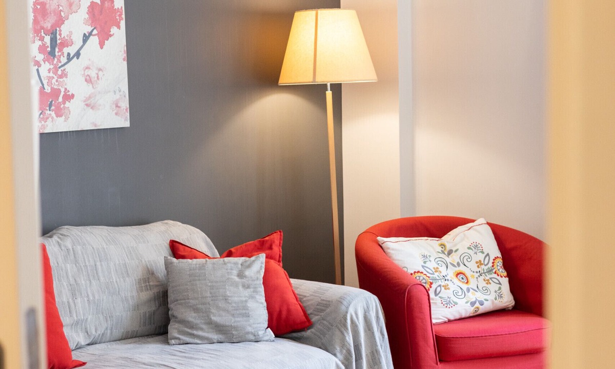 Thissio Apartment | Charming Retreat Below the Acropolis