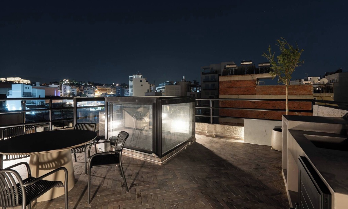 Gazi Apartment | 1BR Boutique Apt Acropolis Rooftop view