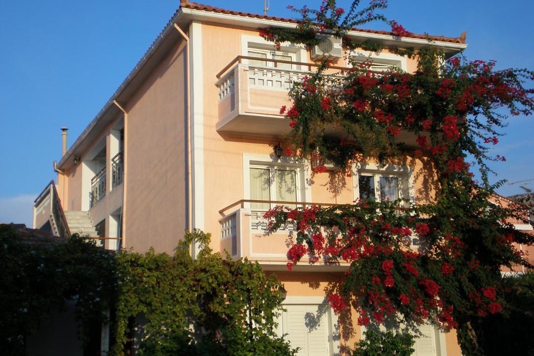 Skala Apartment | Theodora Studios & Apartments