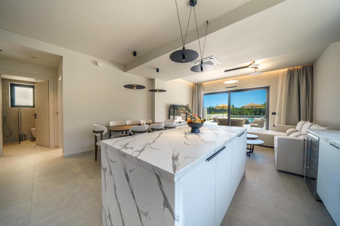Tsikalaria Villa | Aurea Estate Luxury Villas - Padel court