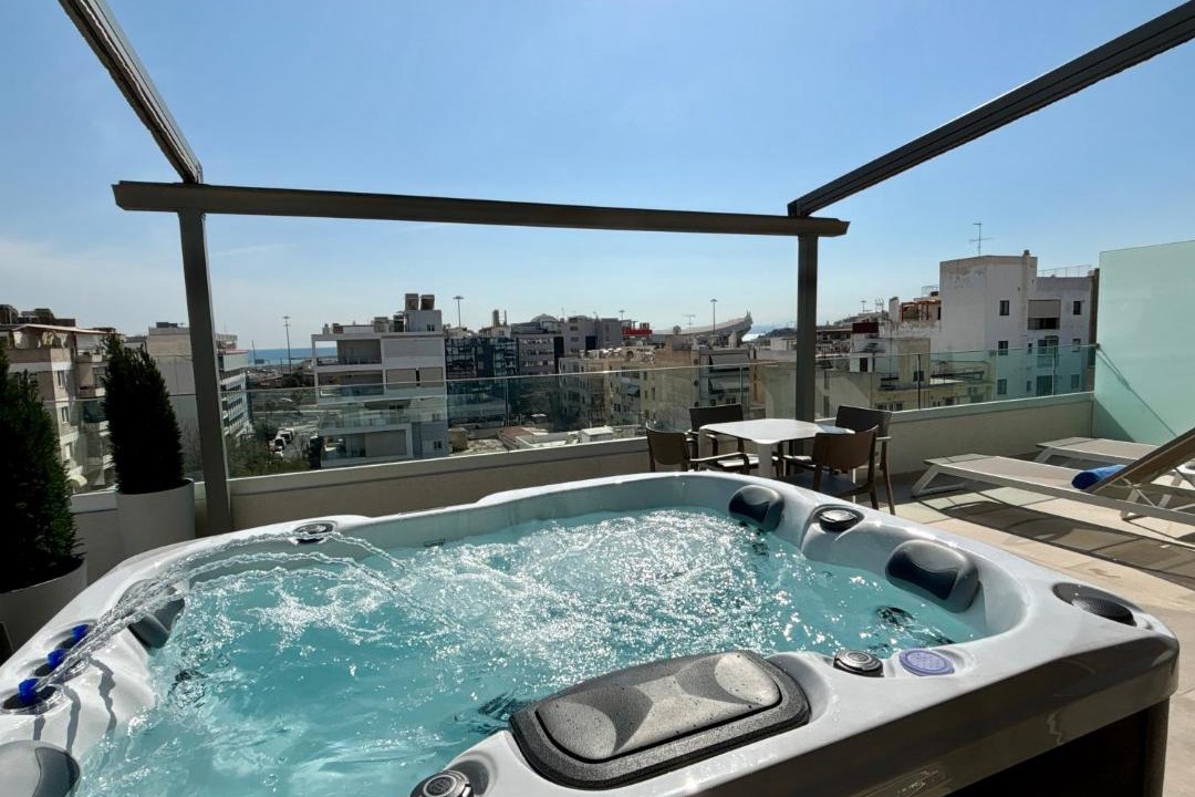 Piraeus Apartment | The Riviera Loft #Athens#Jacuzzi#Seaviews#Rooftop#Unoblu