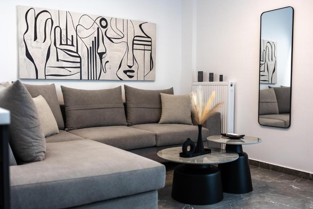 Serres Apartment | LP Citycenter Suite 2
