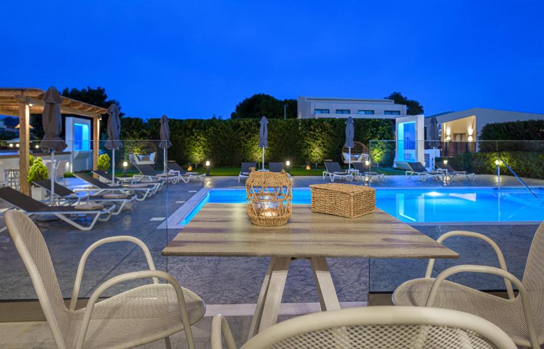 Laganas Bed & Breakfast | White Canvas Boutique Studios