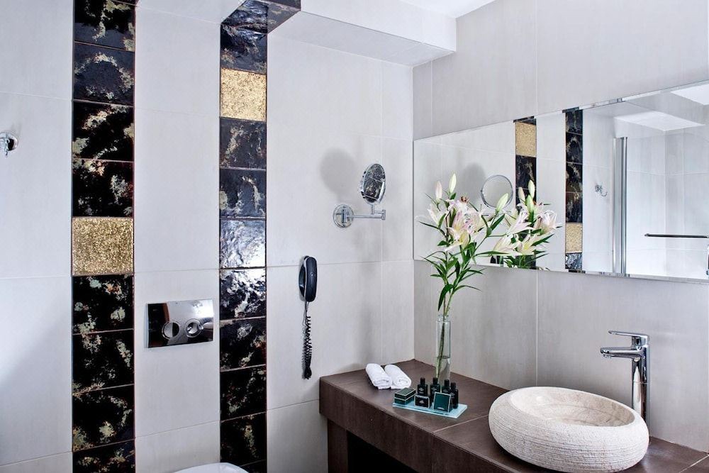 Photo of Bathroom in Kalavrita