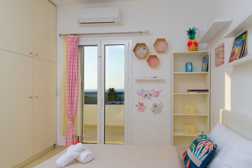 Photo of Bedroom in Kounelion