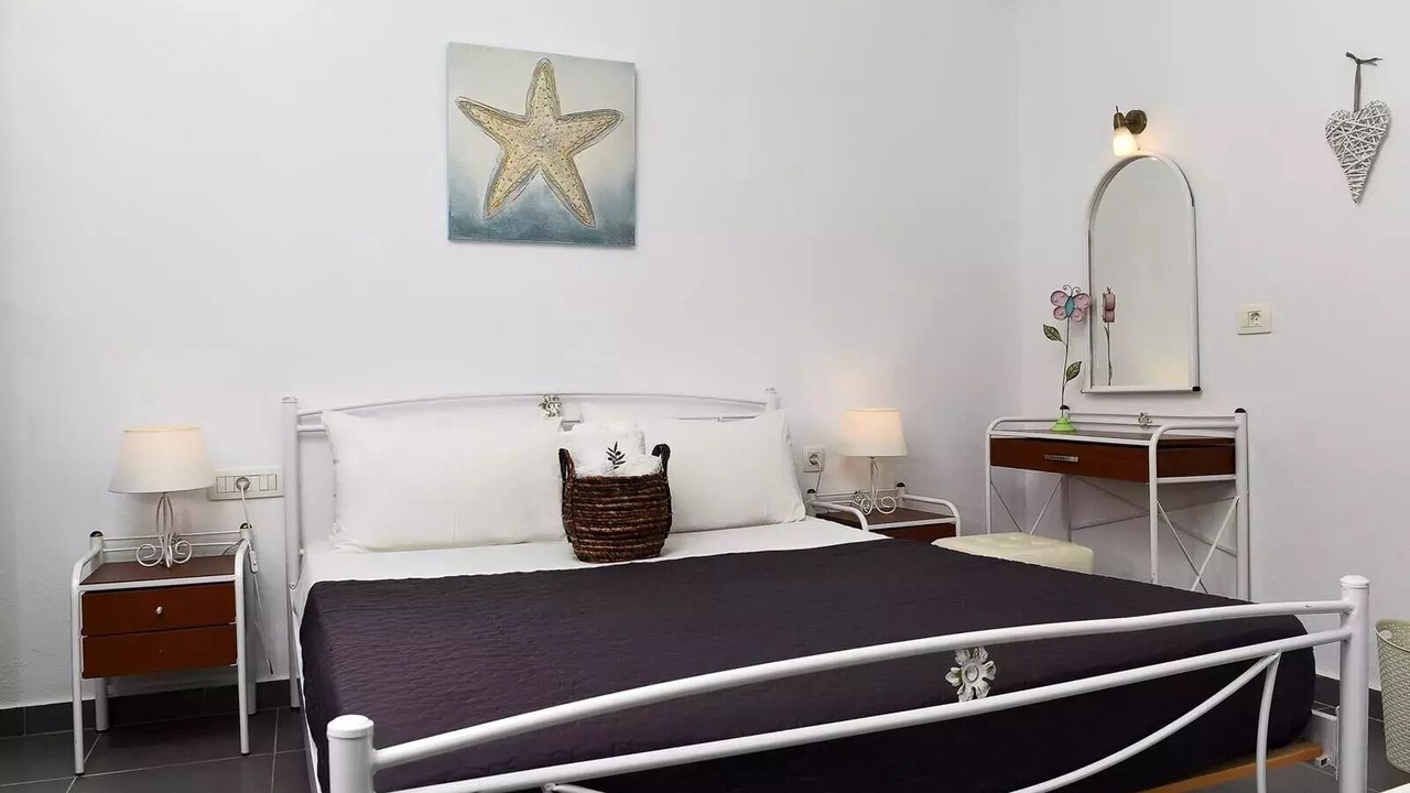 Photo of Bedroom in Perivolos