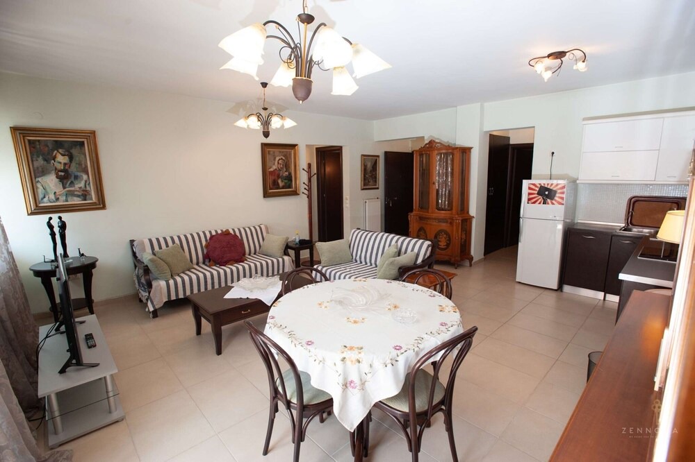 Photo of Livingroom in Ano Poli