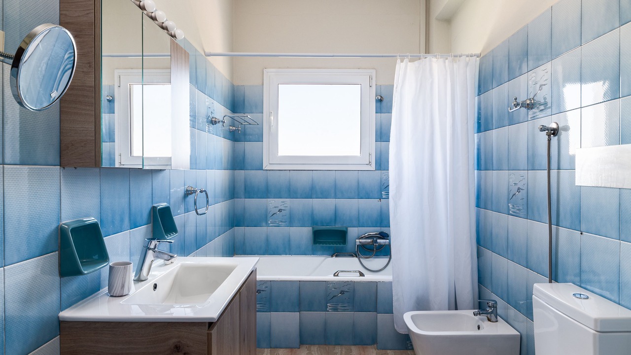 Photo of Bathroom in Afra
