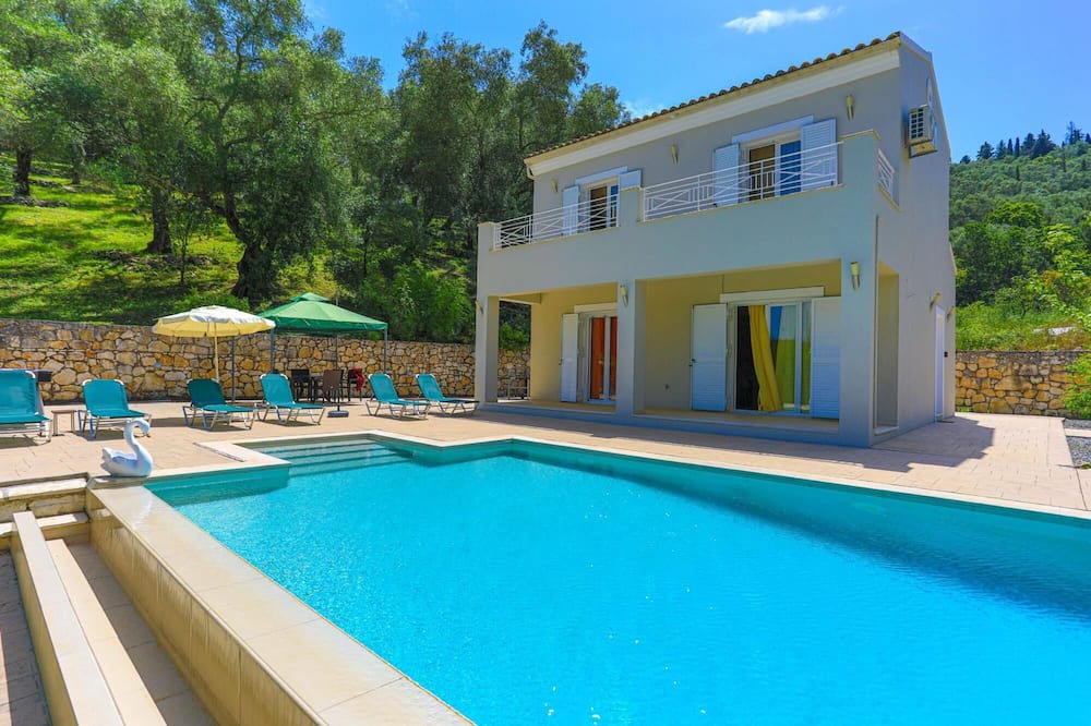Photo of Outdoor in Agios Stefanos